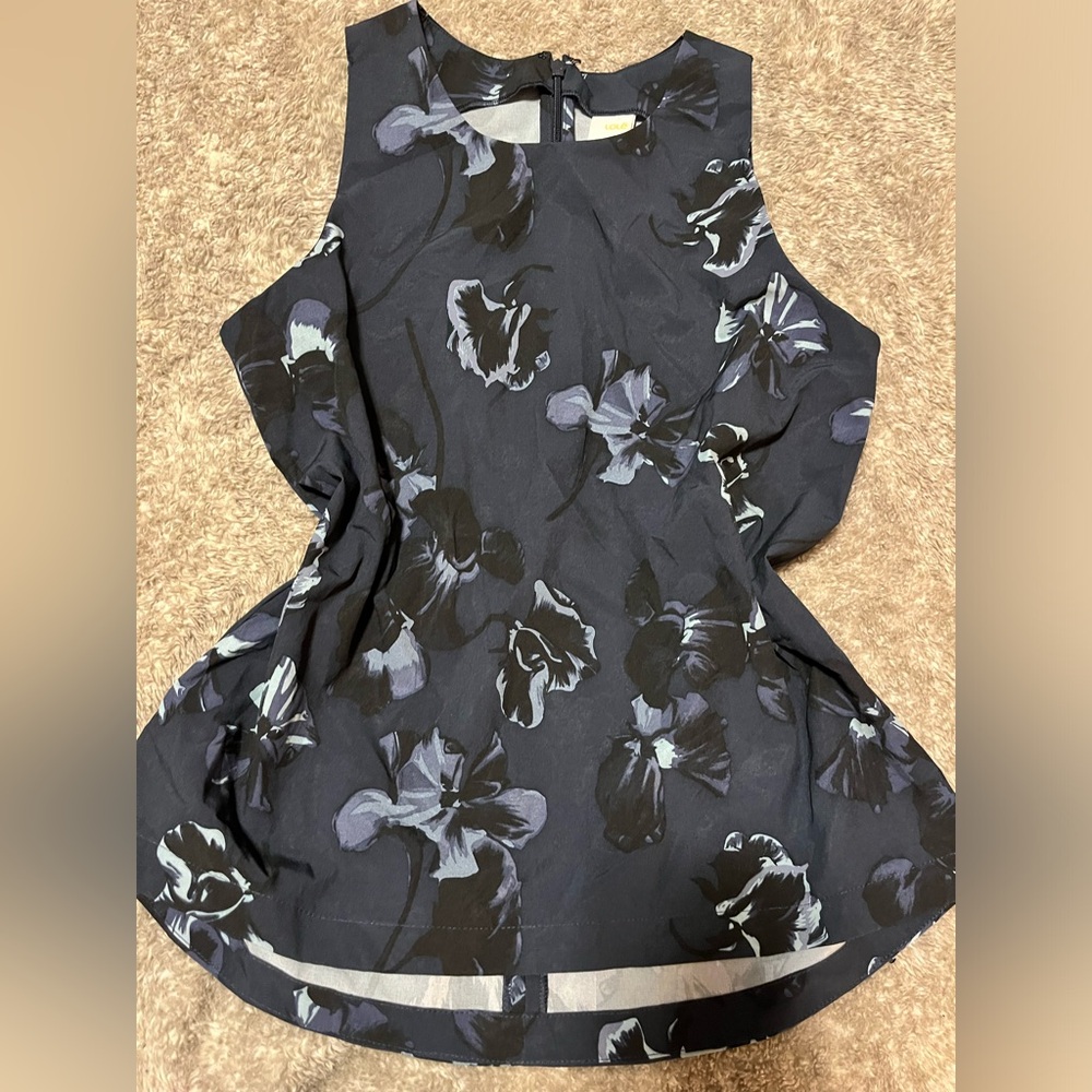 Floral Navy Sleeveless Active Top